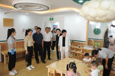 濟(jì)寧市調(diào)研組深入鄒城，為托育一體化服務(wù)發(fā)展注入新動(dòng)能